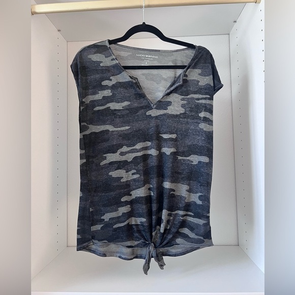 Lucky Brand Tops - Lucky Brand Women's Short Sleeve Camo Tee